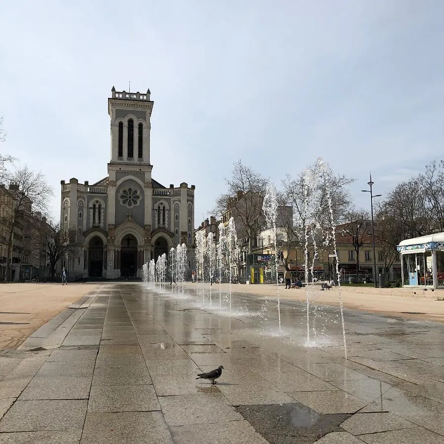 Charming T2 In The Heart Of The City Saint-Etienne  0*, Saint-Etienne (Loire)